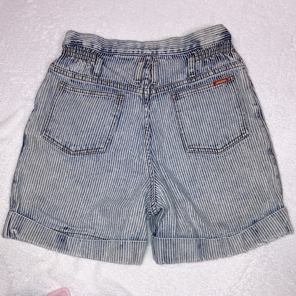 Vintage jordache acid washed distressed high waisted engineer stripe shorts 9/10 - Picture 3 of 9